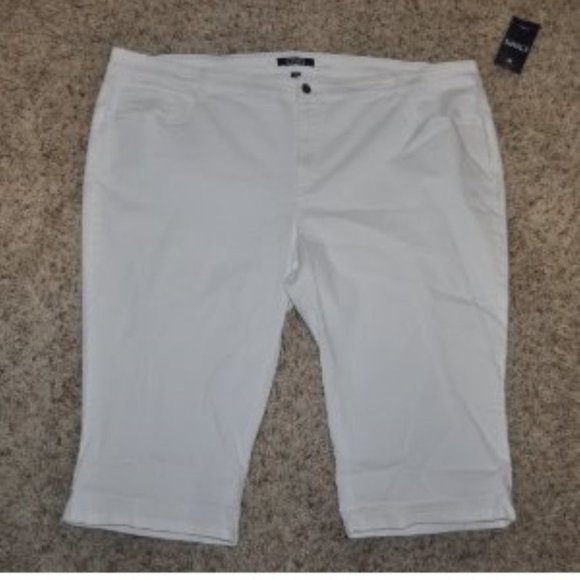 Womens Denim Capris Chaps White 24W Crop Pants Stretch Midrise Plus 5 Pocket - Picture 2 of 6